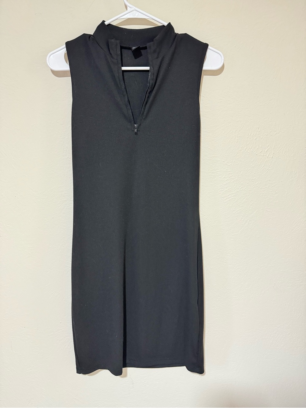 Shein Sleeveless Black Zip-Front Dress